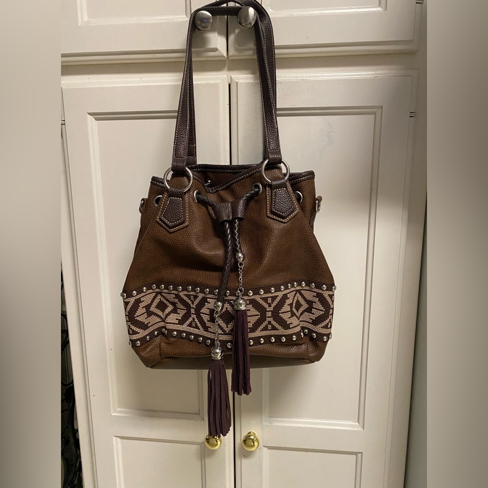 Blazin Roxx Western brown and tan hand bag.